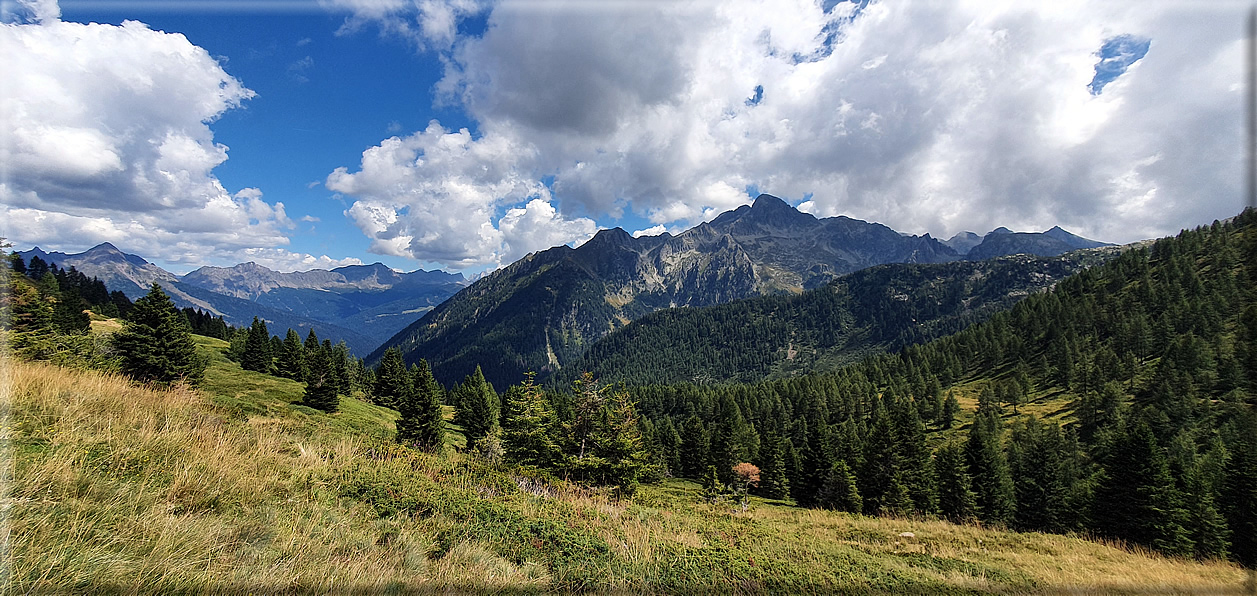 foto Dai Laghi di Rocco al Passo 5 Croci